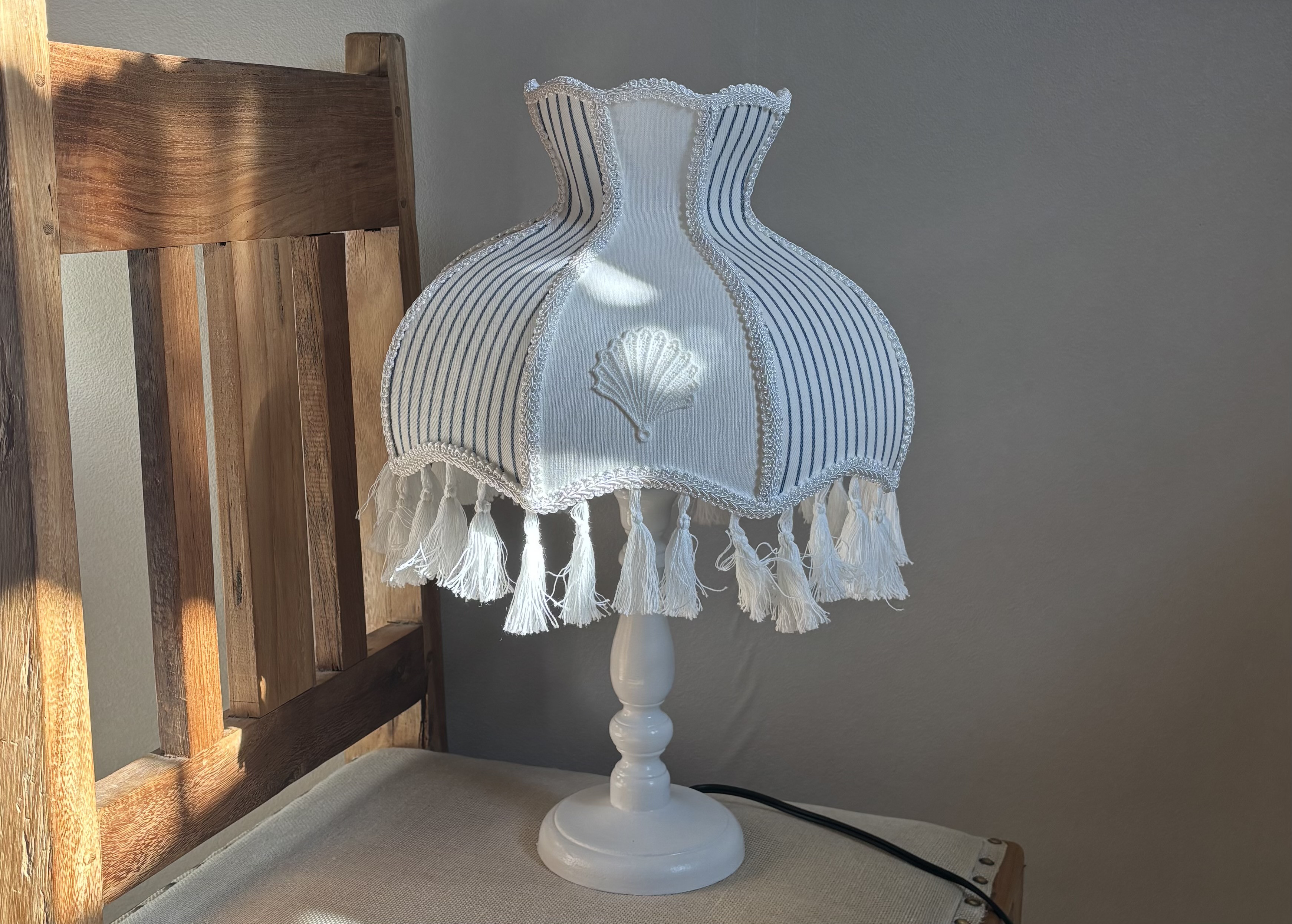 #サマーホワイト# リネン　ホワイトマリン＆コットンフリンジ　スタンドランプ 15,048円