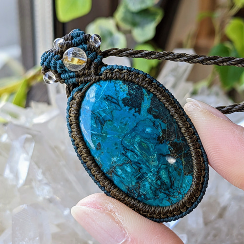 クリソコラマクラメ編みネックレス