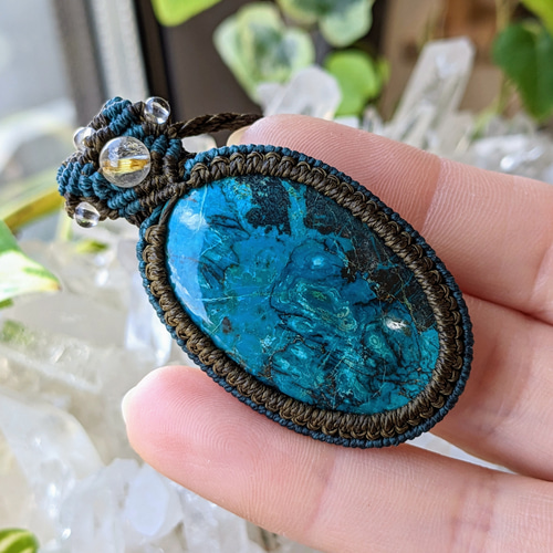 マクラメ編みネックレス クリソコラ マカライト 流木＆クリソコラマラカイト＆モルガナイトのマクラメ編みネックレス