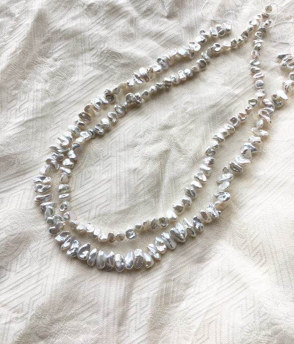 完売です　#393 keshi 湖水真珠　【6個】メタリック白ケシ　6.7×4ミリ　天然色メタリック白　高品質淡水真珠 11枚目の画像