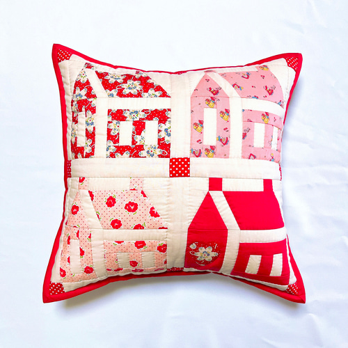 パッチワークキルトのクッションカバー 45cm角サイズ クッション