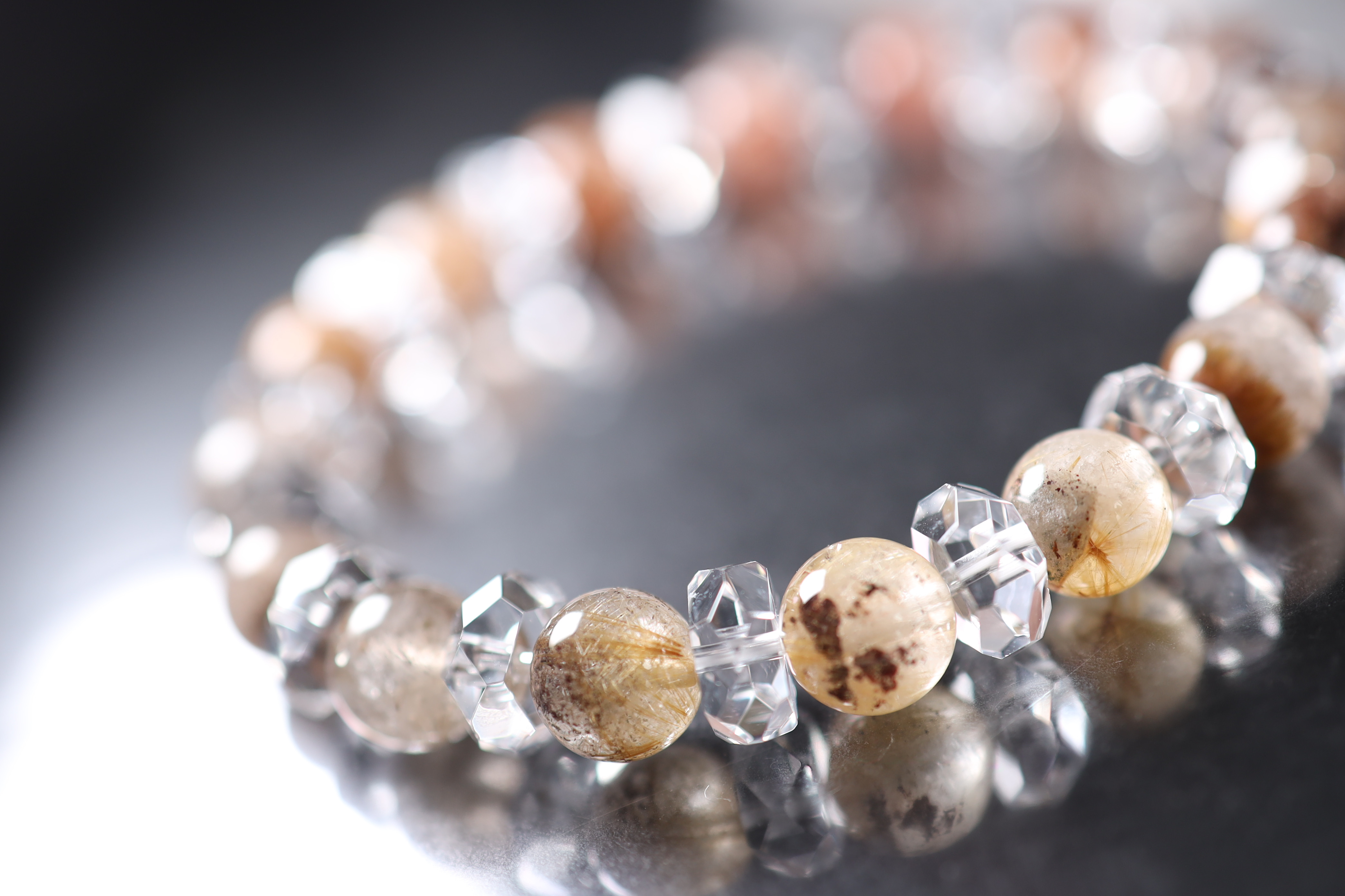 …☆プレミアムブレス☆…☆ガーデンルチルクォーツ：8ミリ＆水晶☆…☆天然石ブレスレット☆…