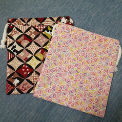 ミニ巾着袋(裏布付き)　２個セット　和風花柄とねこ柄 1枚目の画像