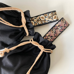 再販開始！YONE　インド刺繍ワンハンドル　 パープル　巾着バッグ　お散歩りぼん　黒　バック　bag　紫　花　母の日 6枚目の画像