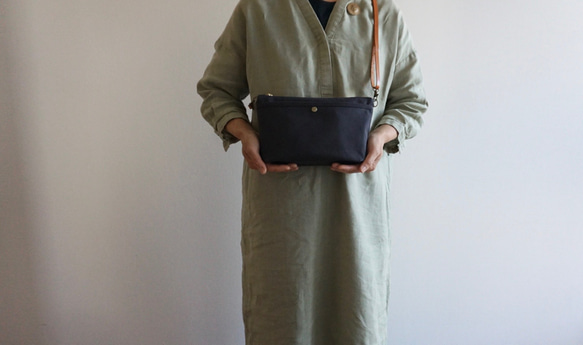 おすすめ★浜松帆布サコッシュ程よいサイズマチ6cmサコッシュ黒 6枚目の画像