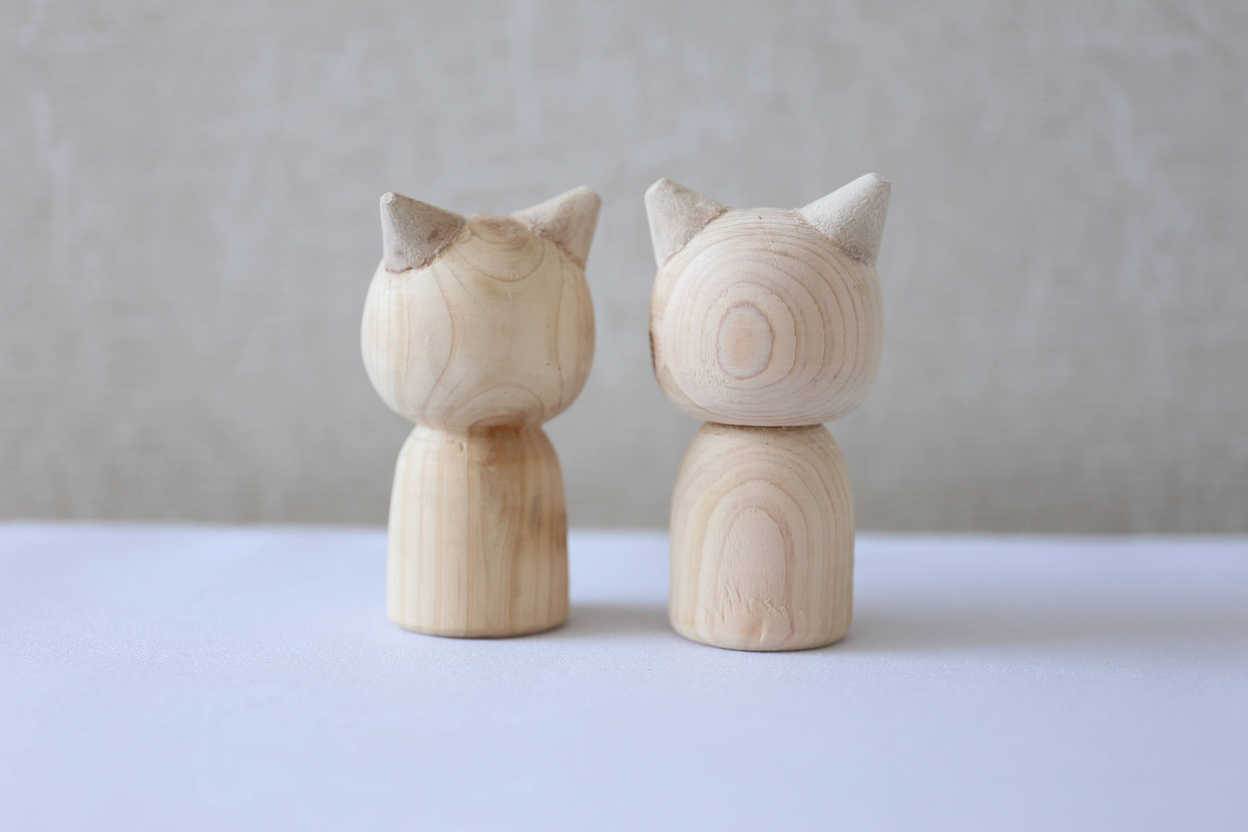 ♡°+猫の顔のこけし 木製♡°+♫•*¨