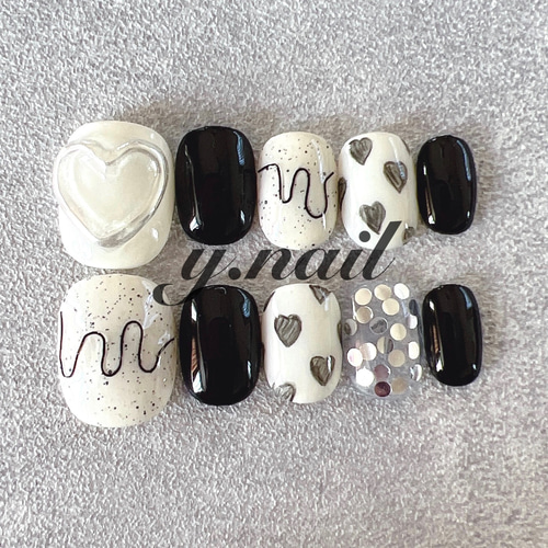 ハートネイル/落書きネイル/モノトーンネイル/ワイヤーネイル ネイル