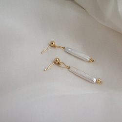ポメころび◆シトリン×淡水パールピアス✧ツイストドロップカット amphora / バロックパール×ペリドットシルバーピアス 18KGF
