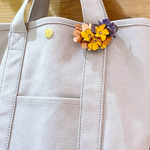 サンプル品SALE¥3,960→¥2,500】2通りの付け方が楽しめるバッグ