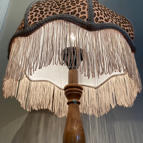 レオパード スタンドランプ スタンドライト・テーブルランプ Lampe