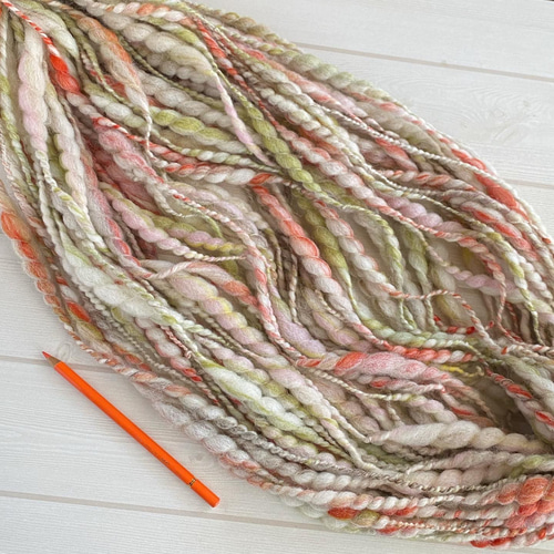 手紡ぎ糸（極太アートヤーン）120g A120-102 毛糸 Mercerie2010 通販 