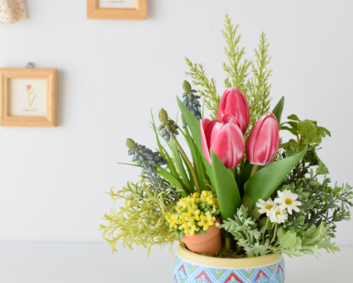 チューリップの春スワッグ 春リース 光触媒フラワー ひな祭り 退職祝い 送別祝い チューリップの春スワッグ 春リース 光触媒フラワー ひな祭り