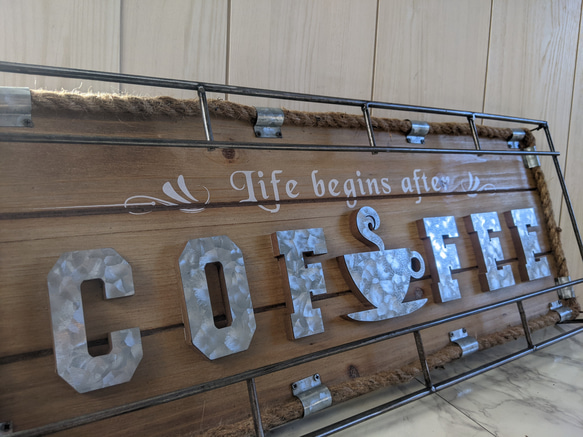 海の見えるカフェ  CAFE COFFEE  喫茶店 壁掛け看板  自立式看板  #店舗什器  #カフェ  #珈琲 3枚目の画像