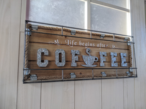 海の見えるカフェ  CAFE COFFEE  喫茶店 壁掛け看板  自立式看板  #店舗什器  #カフェ  #珈琲 4枚目の画像