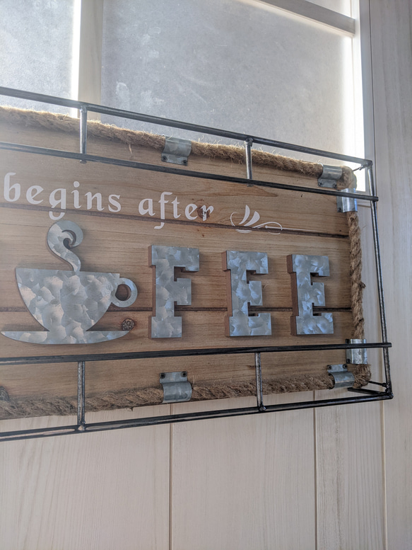 海の見えるカフェ  CAFE COFFEE  喫茶店 壁掛け看板  自立式看板  #店舗什器  #カフェ  #珈琲 6枚目の画像