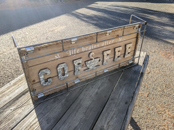 キッチンカーカフェ  CAFE COFFEE  移動販売車 壁掛け看板  おしゃれなキッチンカー  #店舗什器  #カフ 5枚目の画像
