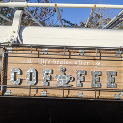 キッチンカーカフェ  CAFE COFFEE  移動販売車 壁掛け看板  おしゃれなキッチンカー  #店舗什器  #カフ 2枚目の画像