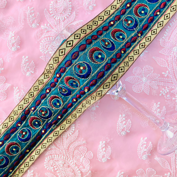 インド刺繍リボン ユーズド NO,22 インド サリーボーダー 刺繍 生地 布