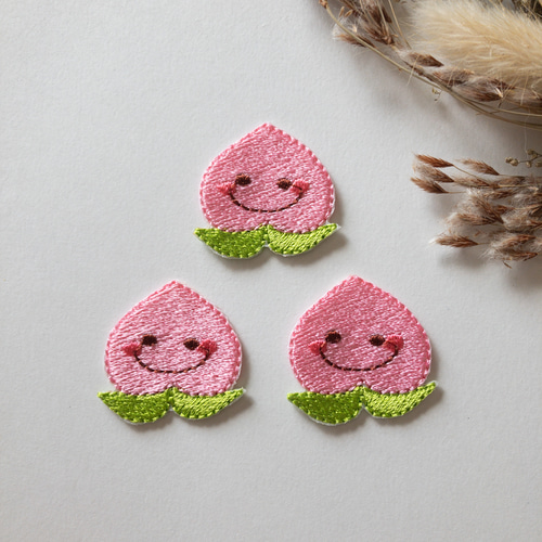 もも ワッペン 3枚入り その他入園グッズ デコリエ工房 通販