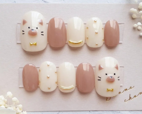 サイズオーダー】モカブラウンの上品猫ネイルチップ ネイルチップ