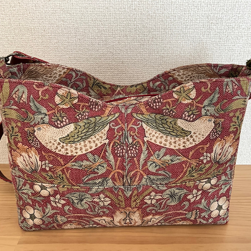 ウイリアムモリス いちご泥棒ショルダーバッグ(スペイン輸入生地