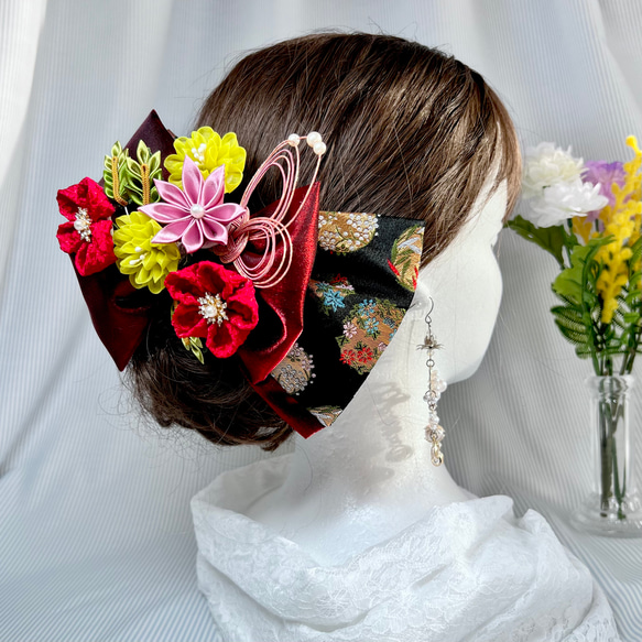 洋風つまみ細工髪飾り【西陣織×レッドブラック色×イエロー色×桃色
