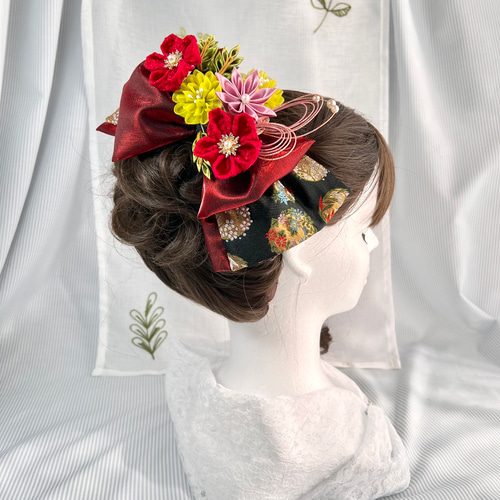 洋風つまみ細工髪飾り【西陣織×レッドブラック色×イエロー色