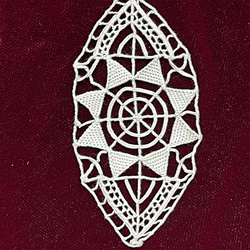 イタリア製 アンティーク レティセラレース 紡錘形 1枚（No.2755） 3枚目の画像
