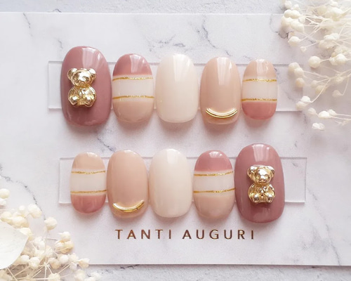 サイズオーダー】くまパーツ付きブラウントリコロールネイルチップ