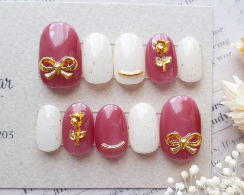 サイズオーダー】チューリップとリボンの上品ボルドー×ホワイトネイル