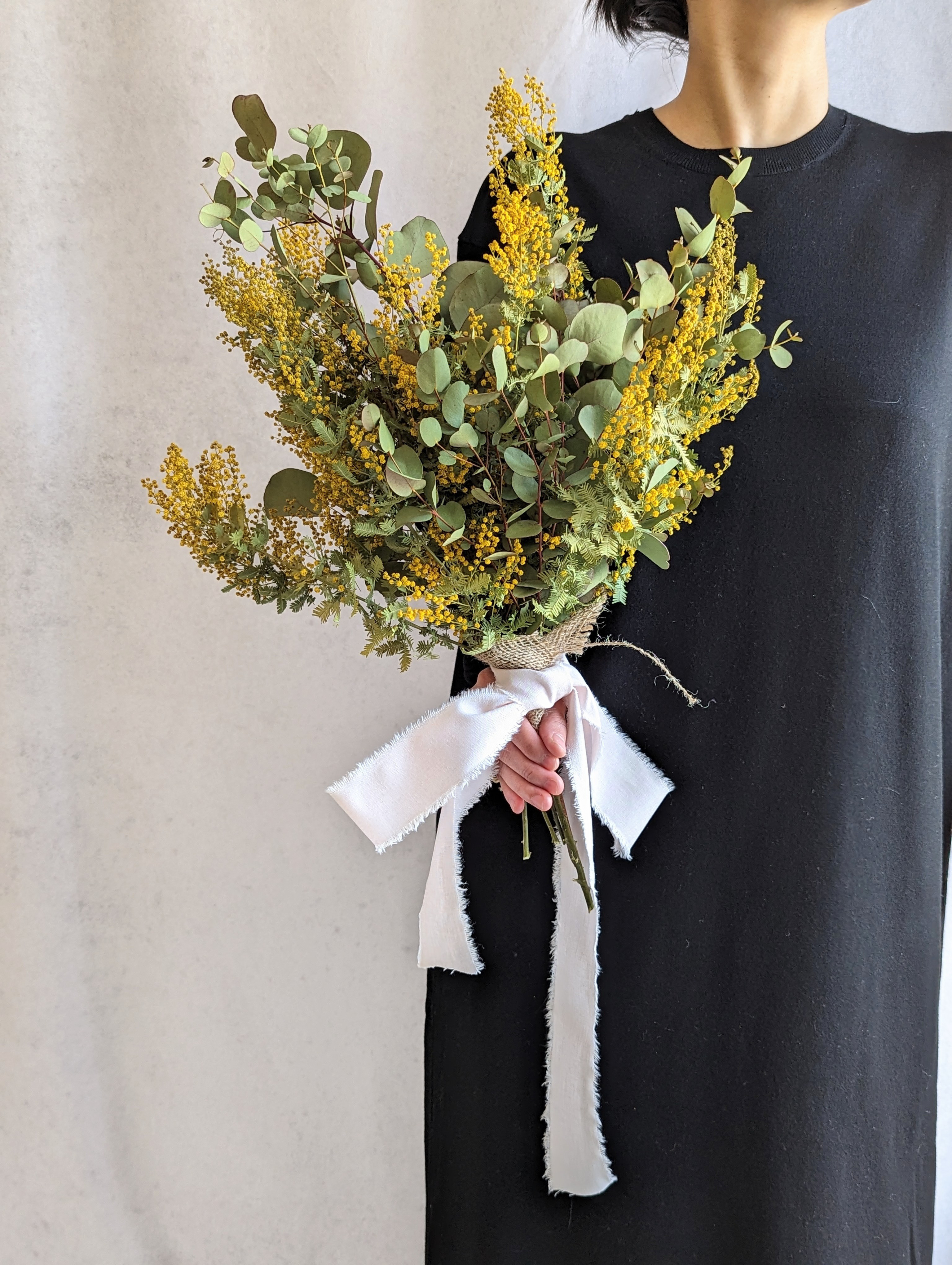 ナチュラルです！ミモザとユーカリのドライフラワーブーケ　ウエディング