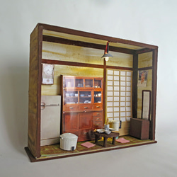 「昭和」　ちゃぶ台を囲んで　完成モデル　ジオラマ　ミニチュア　 1枚目の画像