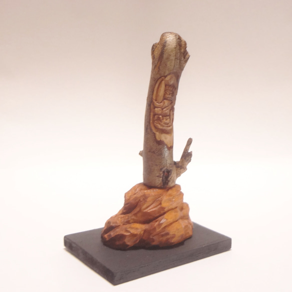 木彫刻 小さな仏像 『 不動明王 』野仏 オリジナル　ハンドメイド 不動　仏像彫刻 4枚目の画像