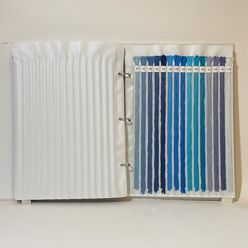 DMC 刺繍糸保管バインダー 糸・ミシン糸 susu22 通販 15519014｜Creema