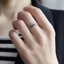 クロスモチーフ オープンリング 指輪・リング MI.f (エムアイ