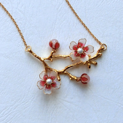 桜の小枝のネックレス 3枚目の画像