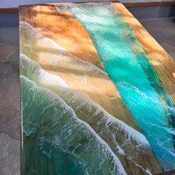 ウッドリバーテーブル タイトプールと波紋 エメラルドブルーの海