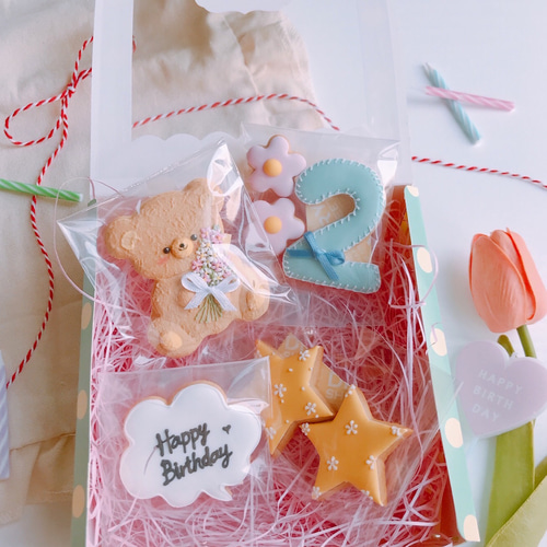 お誕生日アイシングクッキー 推し 誕生日アイシングクッキー 4枚1セット(数字1桁）【8色から