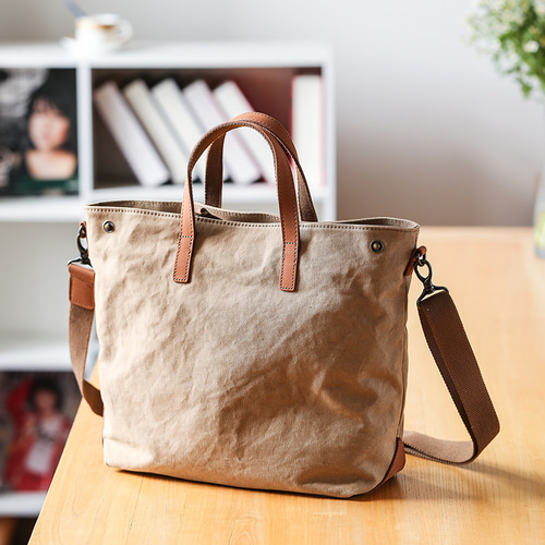 帆布×本革 トートバッグ ビジネスバッグ 弱撥水 ノートパソコンが入る