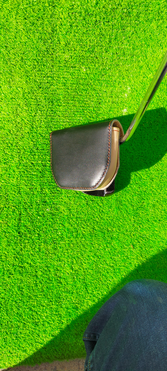 #ゴルフ　ネオマレット型パターヘットカバー（レザークラフト）マグネット開閉式　右利き用 3枚目の画像