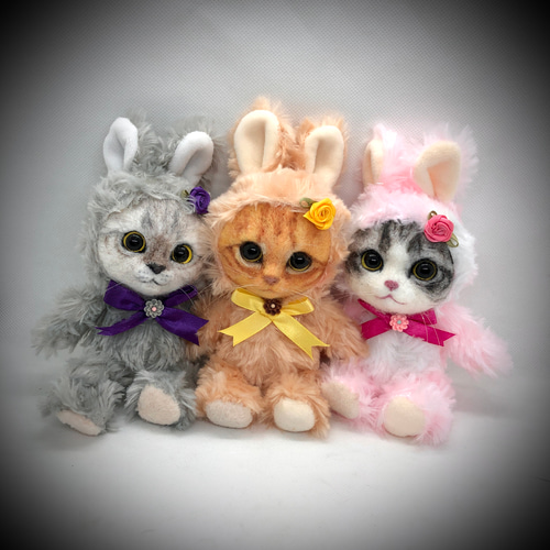 9匹のうさぎの着ぐるみ猫ちゃん テディキャット 手のひらサイズ 9匹のうさぎの着ぐるみ猫ちゃん テディキャット 手のひらサイズ