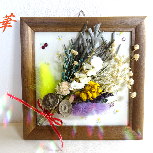 木枠の花の絵画
