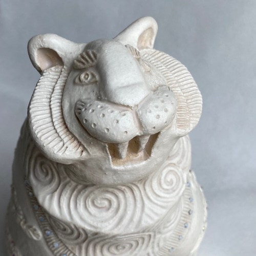 白虎 ／ 陶彫刻・オブジェ 立体・オブジェ 辻本喜代美・アトリエ陶喜