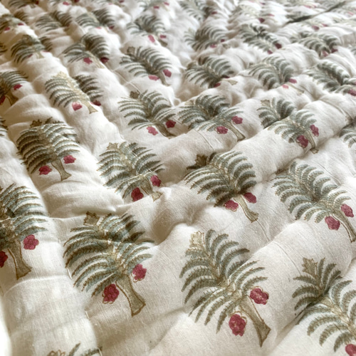 送料無料】良質インド綿 ブロックプリント ハンドキルト キルト布団