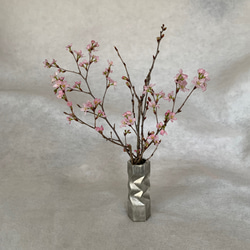 鋳造 一輪挿し・花瓶・花器 のおすすめ人気通販|Creema 鋳造 一輪挿し・花瓶・花器 のおすすめ人気通販|Creema
