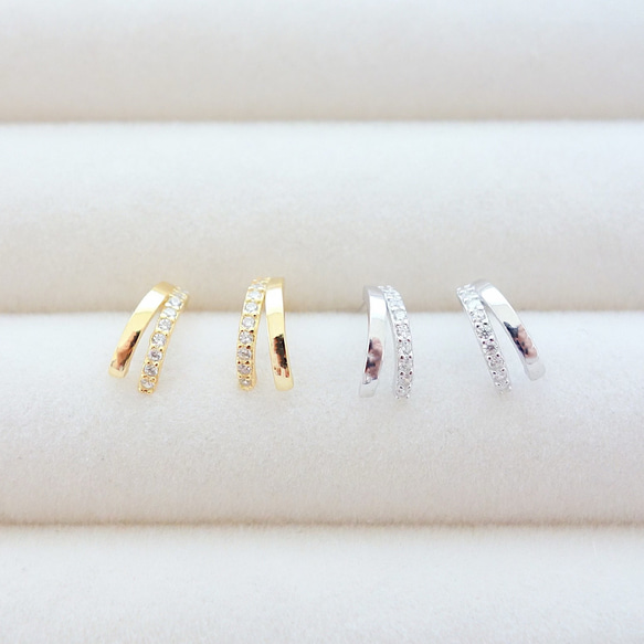 新作　シンプル　18K　K18　高品質　繊細　大人女子　ダブル　ライン　SILVER925　人気　半フープ　ピアス 1枚目の画像