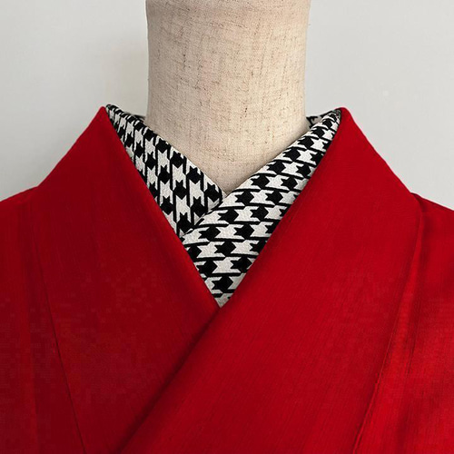 半衿 ちりめん モノトーンの千鳥格子 半衿 縮緬 半襟 白 黒 和装小物