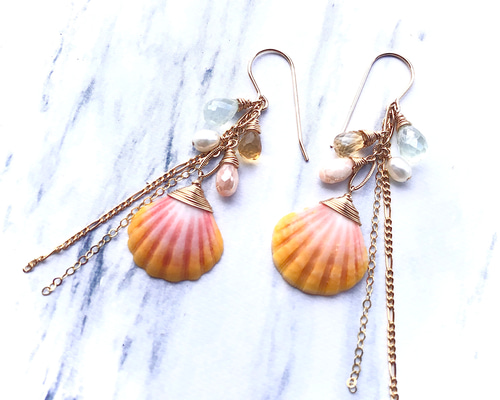 サンライズシェルウォーターフォールピアス ピアス（フック・チェーン