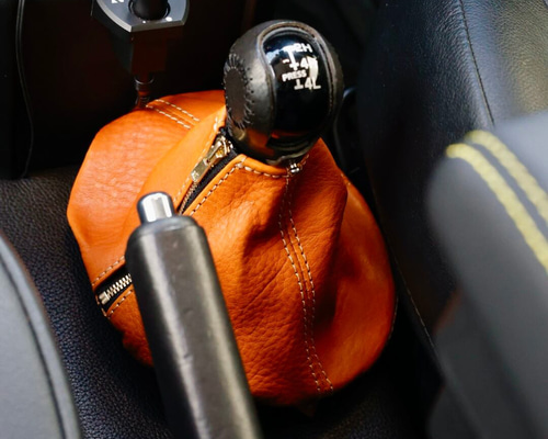 新型ジムニー JB64 JB74用 トランスファーブーツカバー（栃木