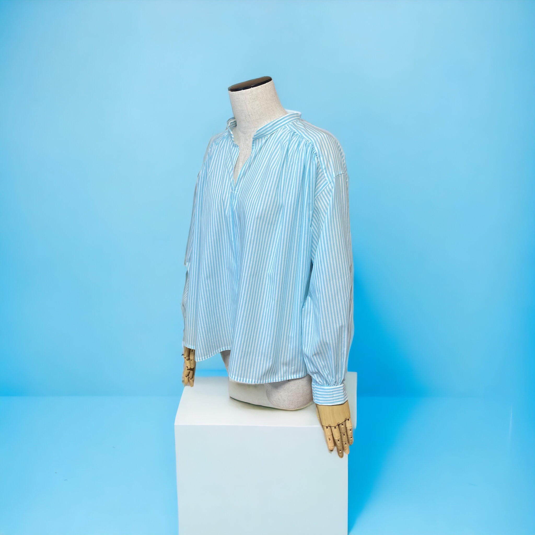 バスト160cm〜172cmゆったりミントグリーンエアリーギャザーブラウス